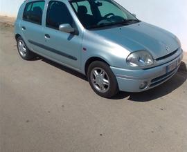 RENAULT Clio 2ª serie - 2001