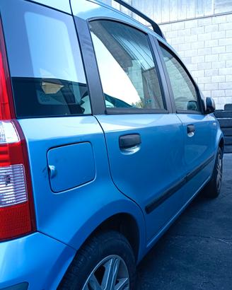 FIANCATA COMPLETA DESTRA FIAT PANDA 169 PER RICAMB