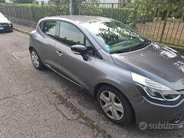 Renault clio 2015