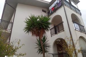 Villa a Lanciano, contrada Santa Giusta, 7 locali