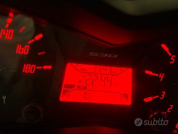 T-Max del 2014 con 34.000km