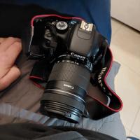 corpo macchina più obiettivo originale canon 550d