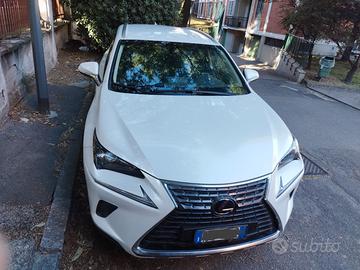 Lexus NX 300H