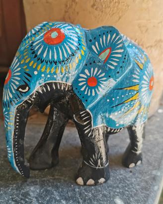 Elefante in legno