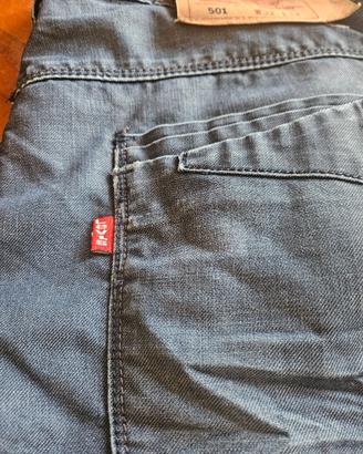 nuovi jeans levis custom