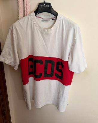t-shirt gcds 