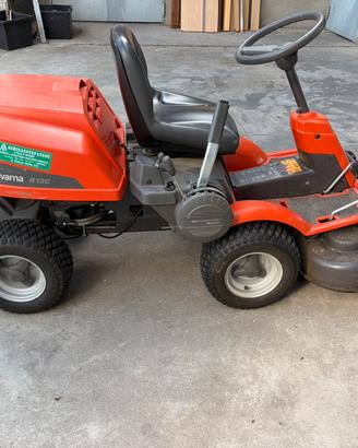 Trattorino rasa erba husqvarna R13C