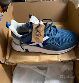 Sneakers Munich modello click 93