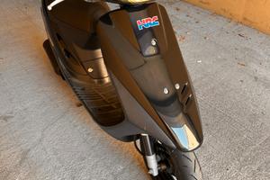 Honda Sc 01 1995 50 cc  9400 km