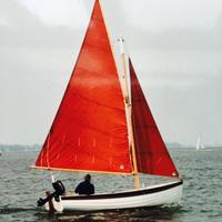 Norfolk Oyster con motore Yamaha 4 CV e rimorchio