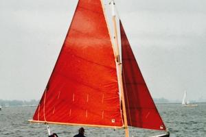 Norfolk Oyster con motore Yamaha 4 CV e rimorchio