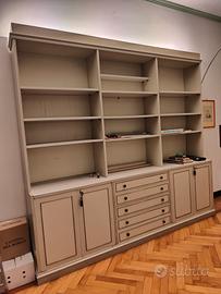 Libreria e mobile basso soggiorno 