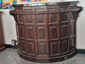 bar in legno 