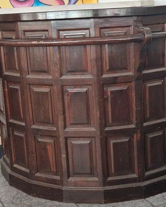 bar in legno 