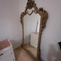 Elegante Specchiera da terra con Cimasa in legno