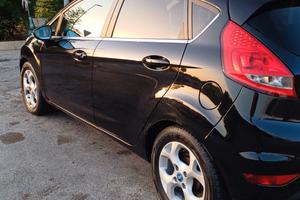 Ford Fiesta mk7 full optional 1.4 diesel 