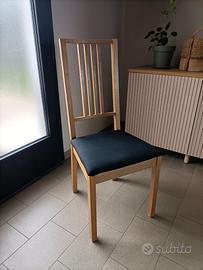 Sedia in legno con seduta imbottita