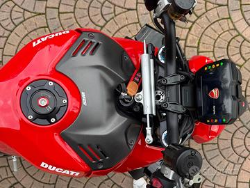 Ducati Streetfighter v4s
