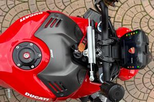 Ducati Streetfighter v4s