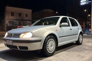 Golf 4a generazione 99