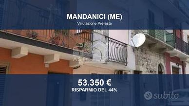 Immobile in asta di 124 m² con più di 5 locali a M