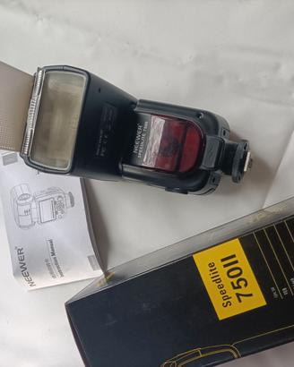 Flash Neewer Speedlite 750II per Nikon