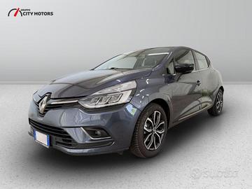 Renault Clio 0.9 tce Moschino Zen 75cv