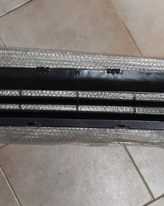 Mascherina paraurti anteriore golf mk3