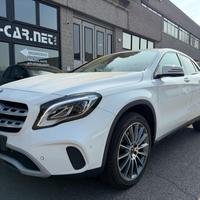 MERCEDES-BENZ GLA 220 4 Matic Sport Automatica