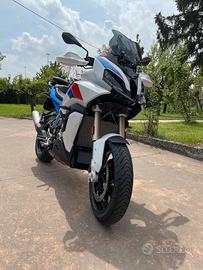BMW s1000xr