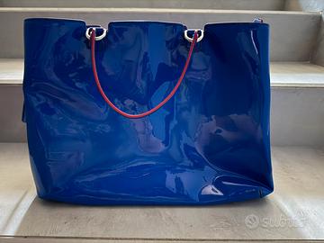 Borsa Armani