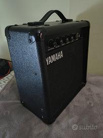 Amplificatore chitarra YAMAHA 