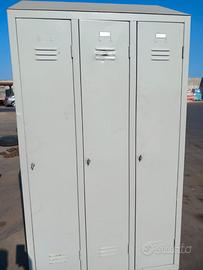 ARMADIETTO PER SPOGLIATOIO 80 € X 1 DA 3 POSTI