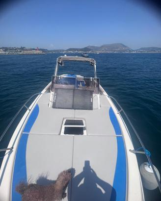 Barca 8 mt ,mano’24sport,wuolk araund,cabinata