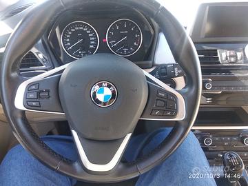 BMW serie 2. 216