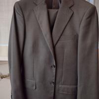 Abito uomo taglia 46 colore grigio chiaro