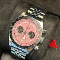 tudor chrono  pink