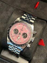 tudor chrono  pink