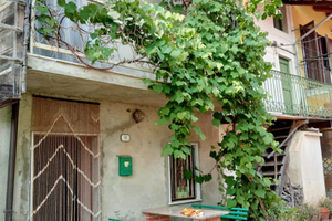 Casa semi indipendente