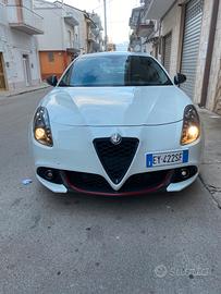 Alfaromeo giulietta 1.6 105 cv 170.000km