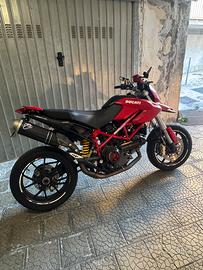 Ducati yhpermotard 1100 evo