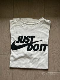Magliette Nike 