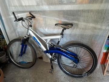 Barracuda atomic mountain online bike