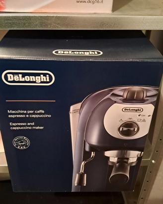 Macchina per caffè espresso e cappuccino De'Longhi
