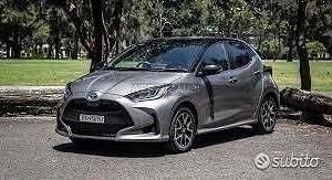 Toyota yaris 2022 frontale ricambi musata