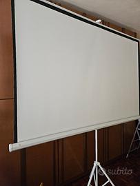 proiettore con telo