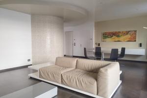 3 vani arredato e posto auto in Piazzale del Fante