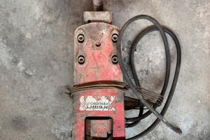 Martello escavatore socomec