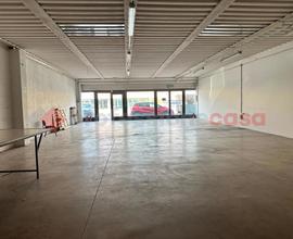Negozio Arezzo [RIF C1305ACG]