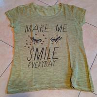 T-shirt verde salvia "Make Me Smile" - 100% Cotone